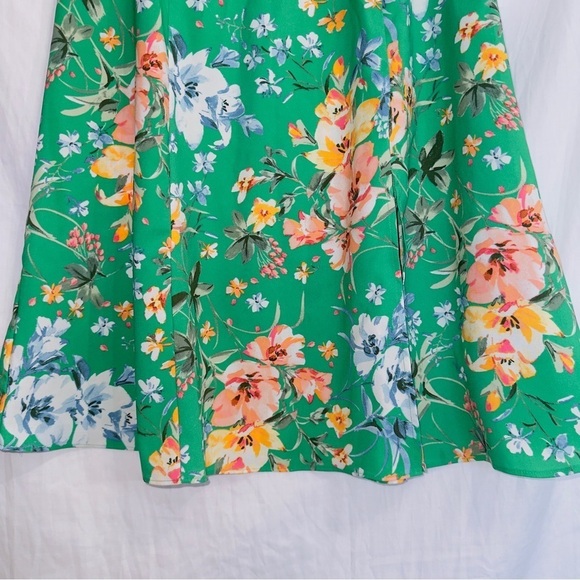Loft Green Floral Print High Waisted A-line Knee Length Midi Skirt size 4 petite - Picture 4 of 6